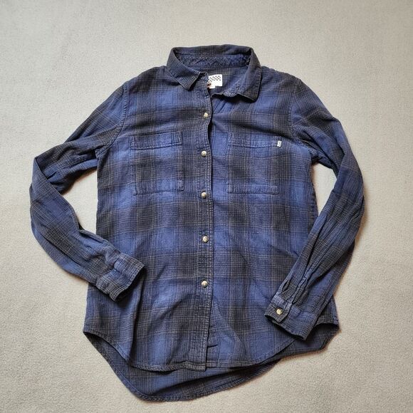 VANS - Flannel Shirt - Perfect for Spring! Size Medium - Picture 1 of 9